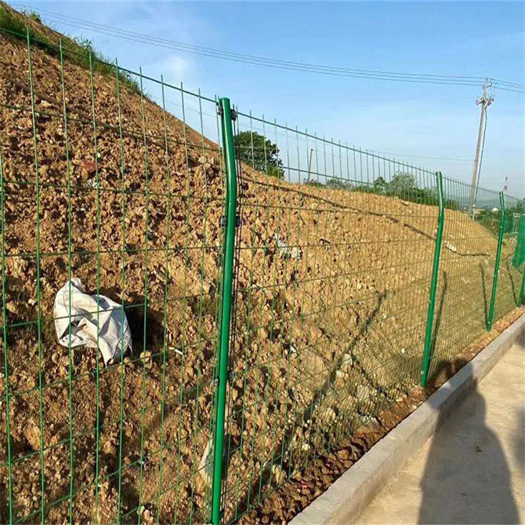 圍地鐵絲網-雙邊絲圍欄